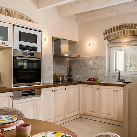 Tatil Evi Navigator Luxury Town House *
