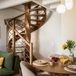 펜션 Navigator Luxury Town House Corfu (city)