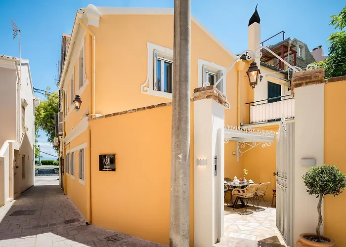 Navigator Luxury Town House Дом отдыха Corfu (city)